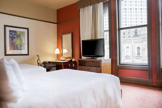 Images Hilton Garden Inn Milwaukee Downtown