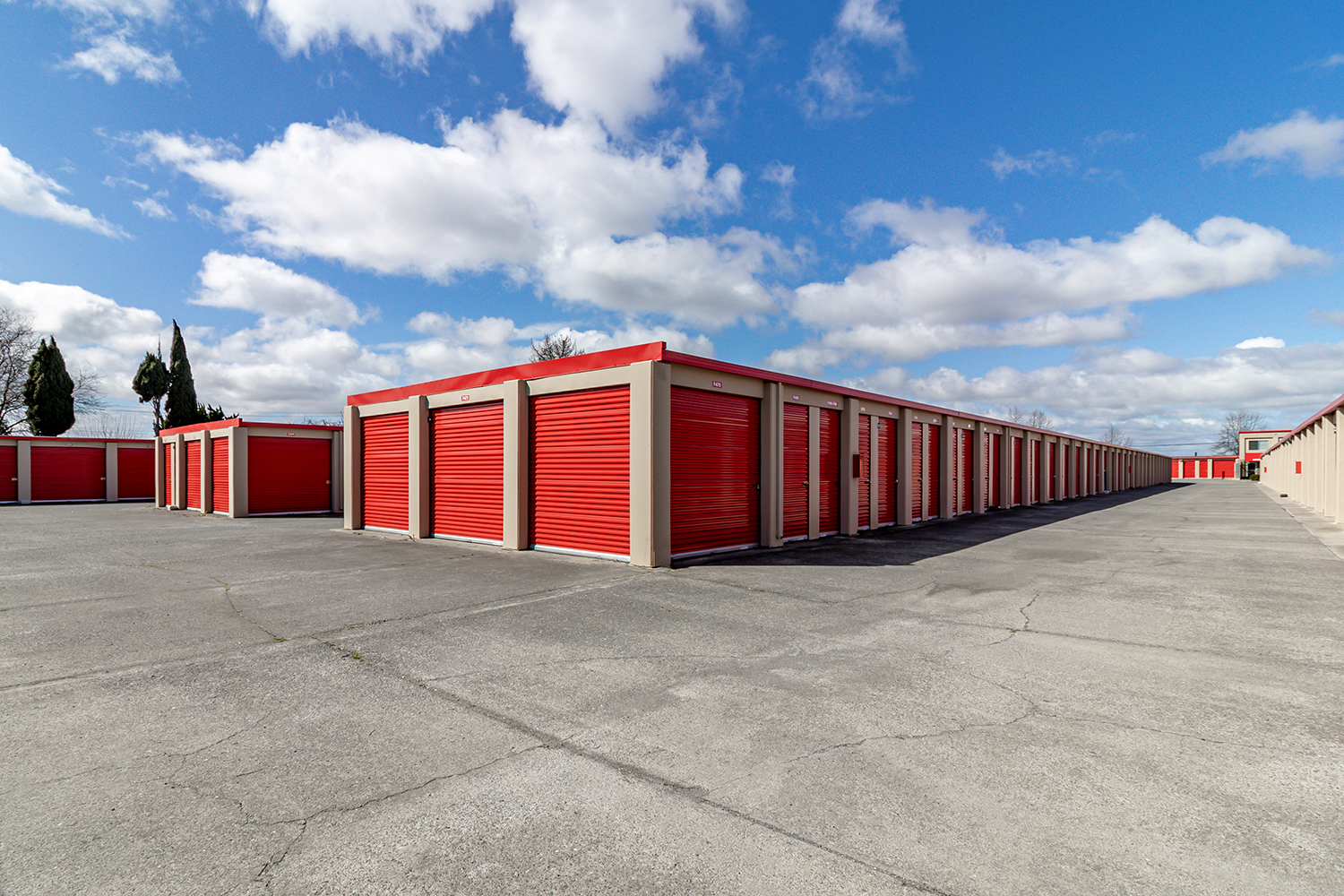 Outdoor storage units in Vallejo, CA.