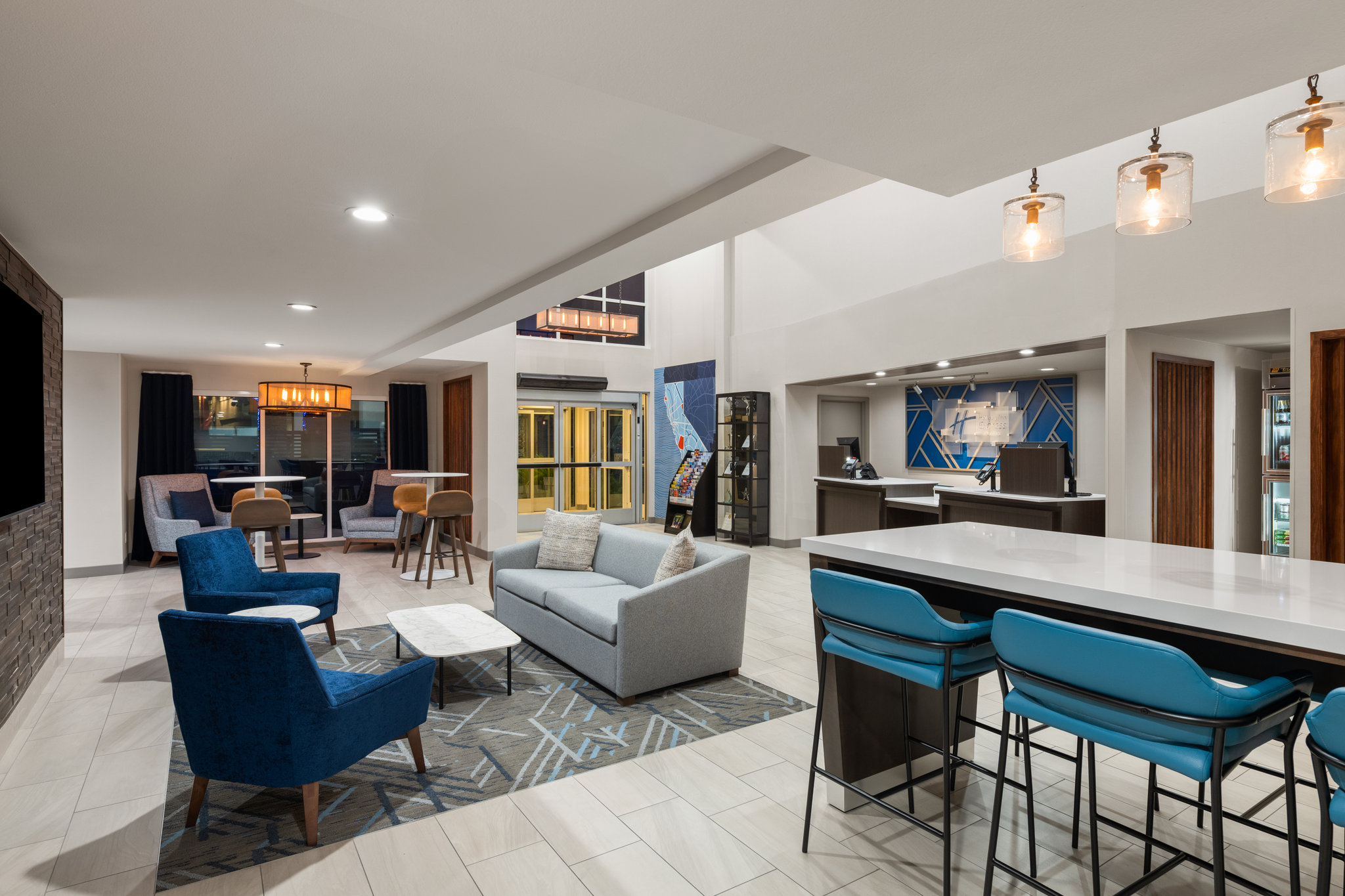 Holiday Inn Express & Suites Paso Robles by IHG Image