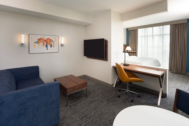 Images Holiday Inn Express Miami Airport-Blue Lagoon Area by IHG