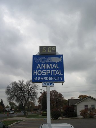 Images VCA Animal Hospital of Garden City - CLOSED