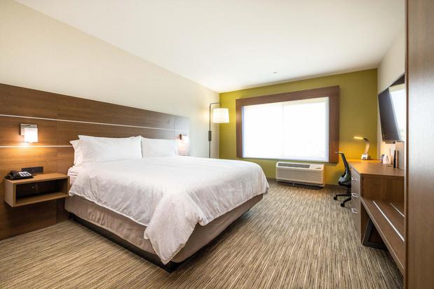 Images Holiday Inn Express & Suites San Jose – Silicon Valley by IHG