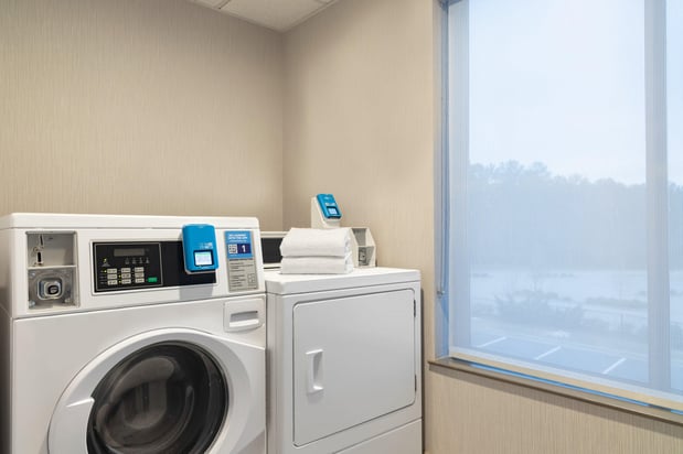 Images Holiday Inn Express & Suites Opelika Auburn by IHG