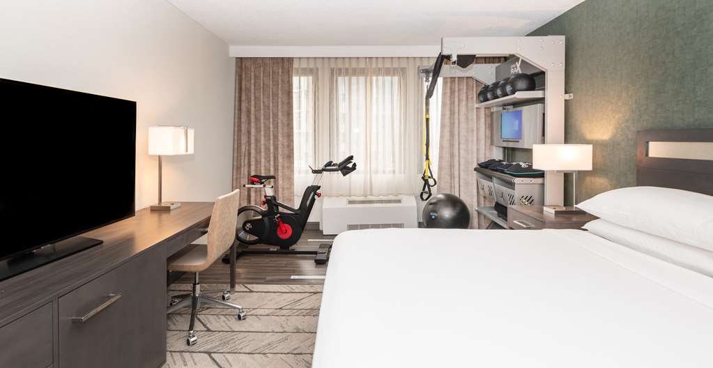 DoubleTree by Hilton Newark Penn Station