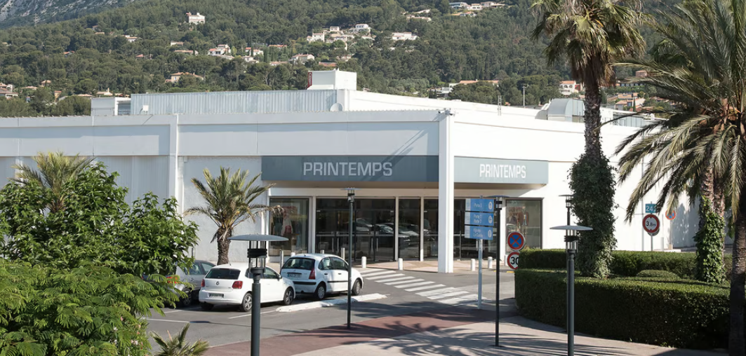 Printemps Grand Var Printemps Grand Var