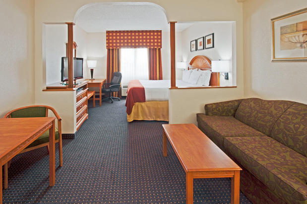 Images Holiday Inn Express & Suites Fort Lauderdale Airport West by IHG