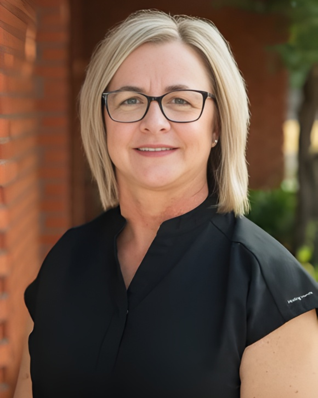 Kim, Registered Dental Hygienist

Above and Beyond Dental
101 N. McGee
Borger TX 79007
(806) 274-228 
