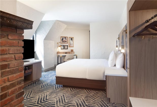 Images Hotel Royer Urbana Champaign, Tapestry Collection by Hilton