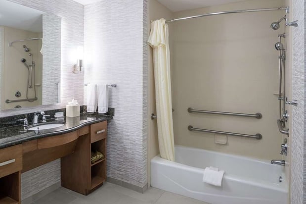 Images Homewood Suites by Hilton Cedar Rapids North