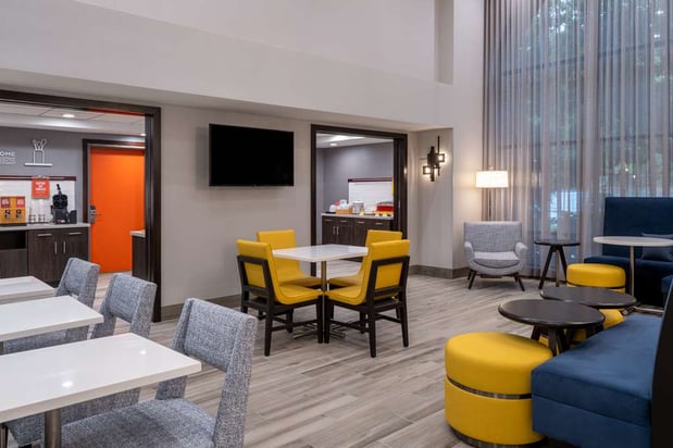 Images Hampton Inn & Suites Agoura Hills