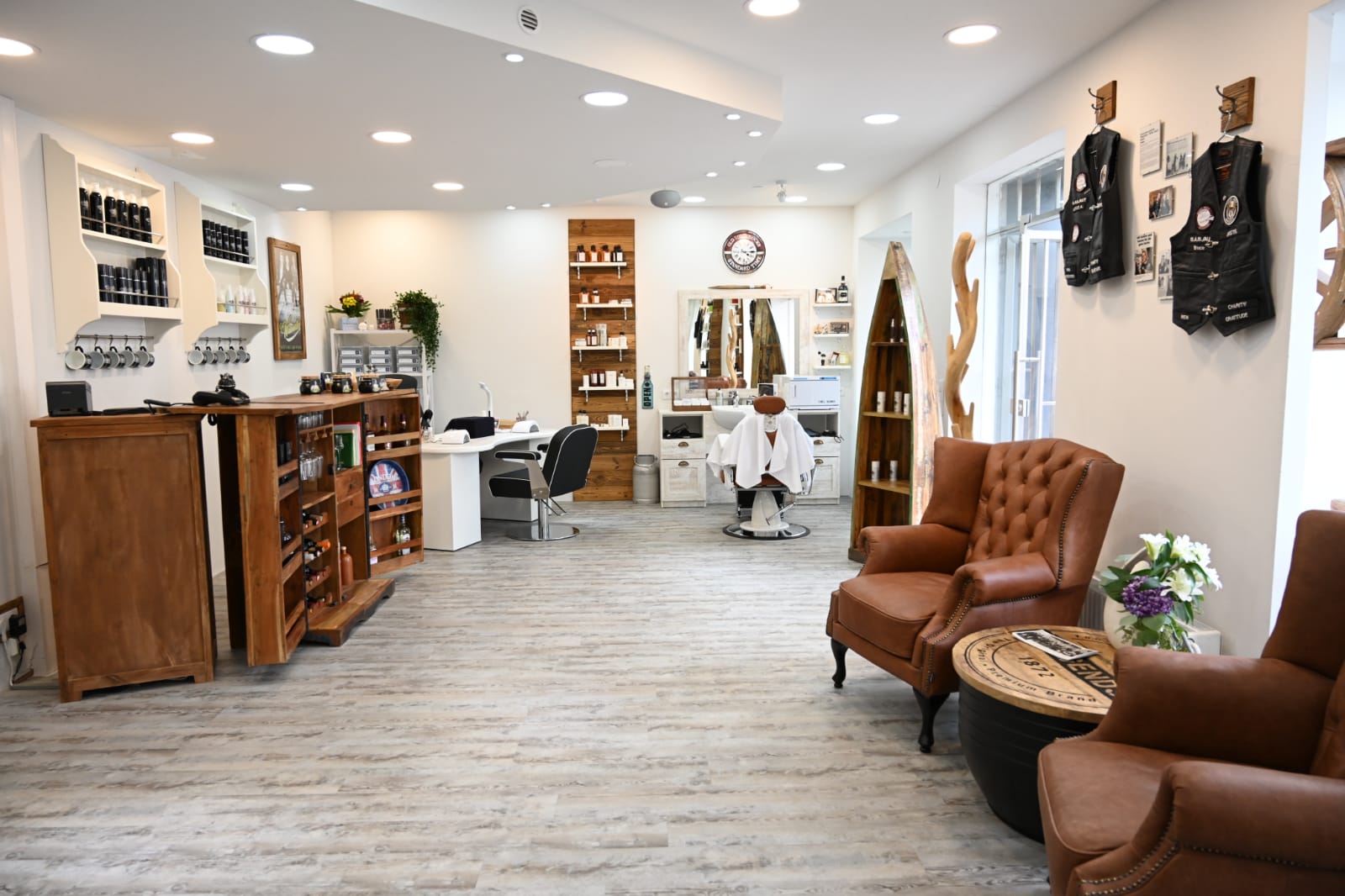 S`Woidviertler Hair & Nail Art Studio, Grillgasse 20 in Wien