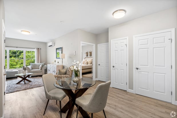 Images Lofts at 335