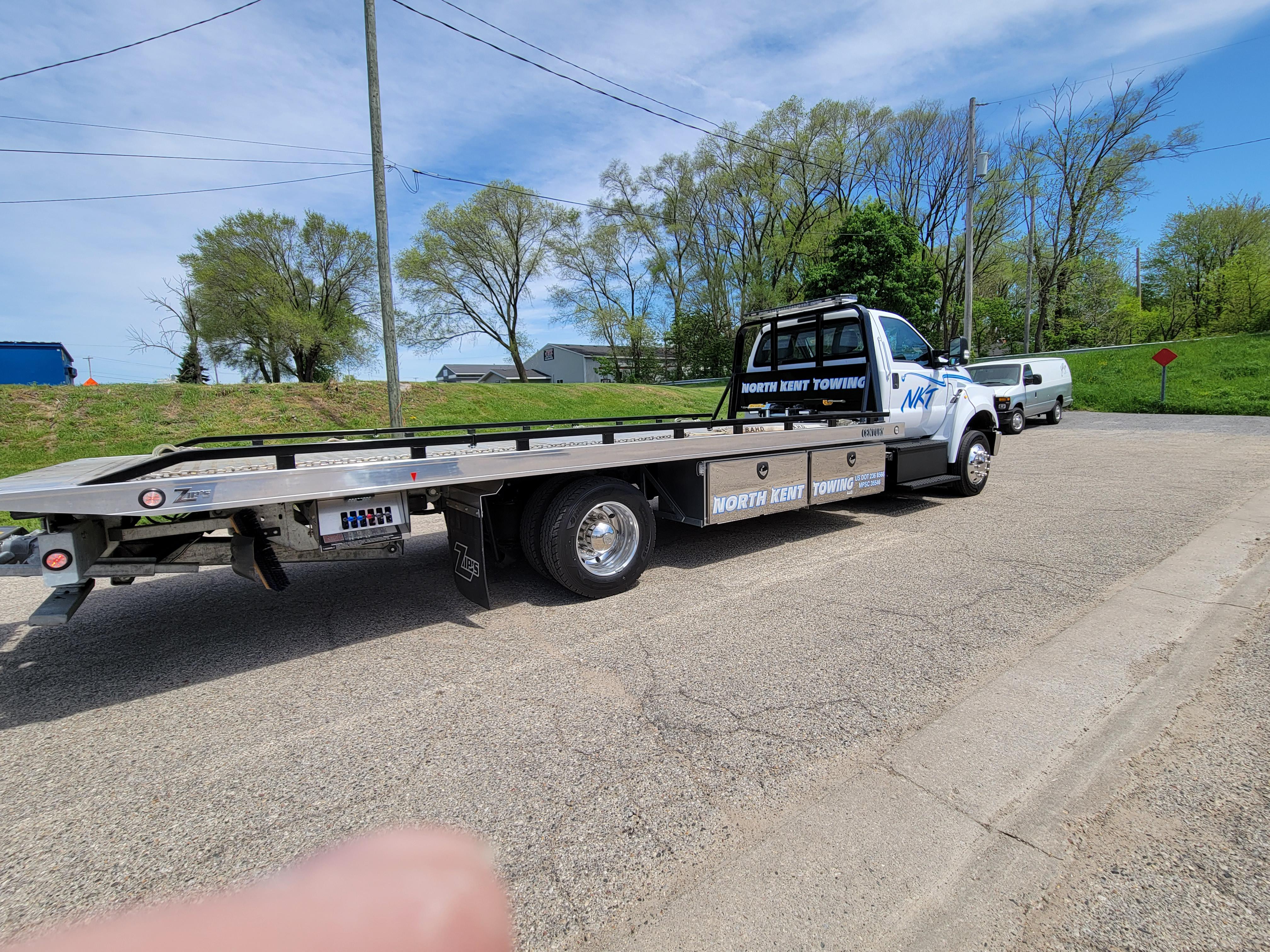 Contact us for Towing Services!