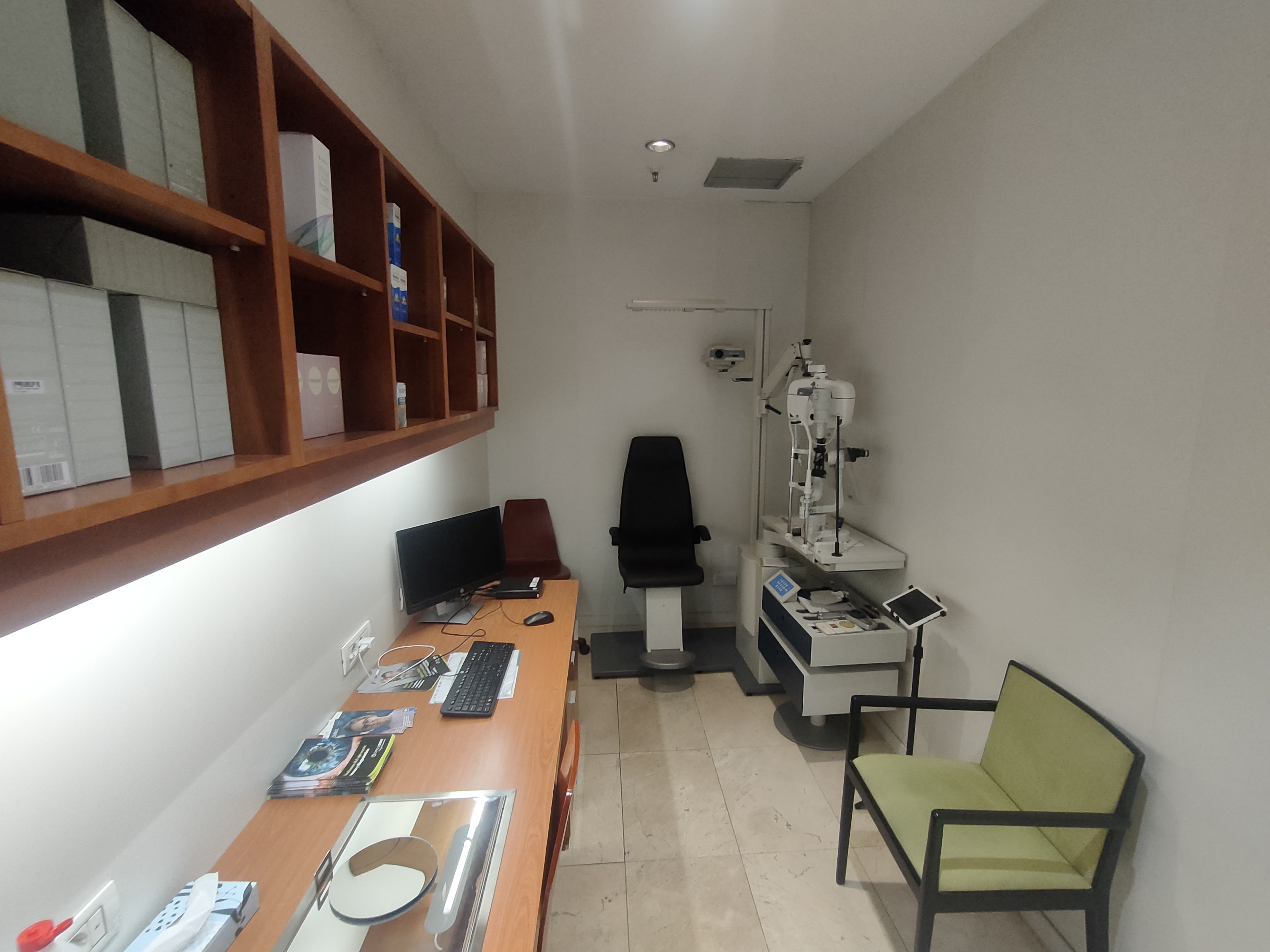Images Optica2000 El Corte Inglés Sevilla Este