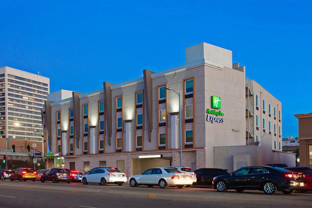 Images Holiday Inn Express West Los Angeles-Santa Monica, an IHG Hotel