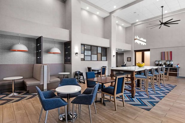 Images Hampton Inn & Suites Pensacola I-10 North at University Town Plaza