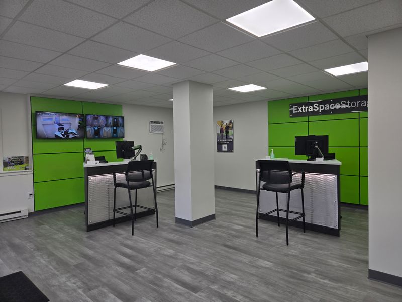 Images Extra Space Storage