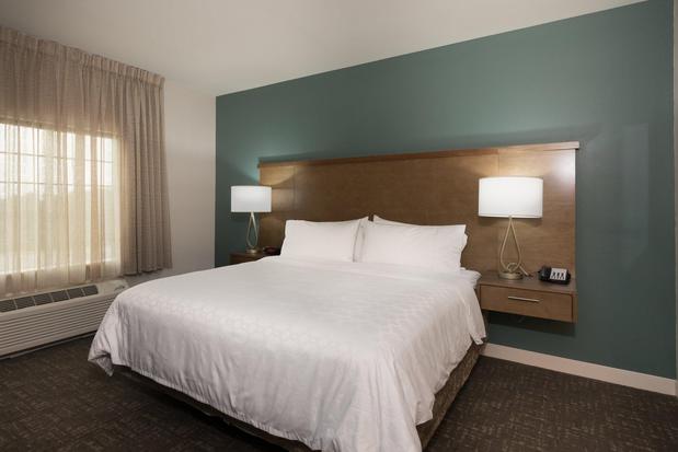 Images Staybridge Suites Lake Jackson, an IHG Hotel