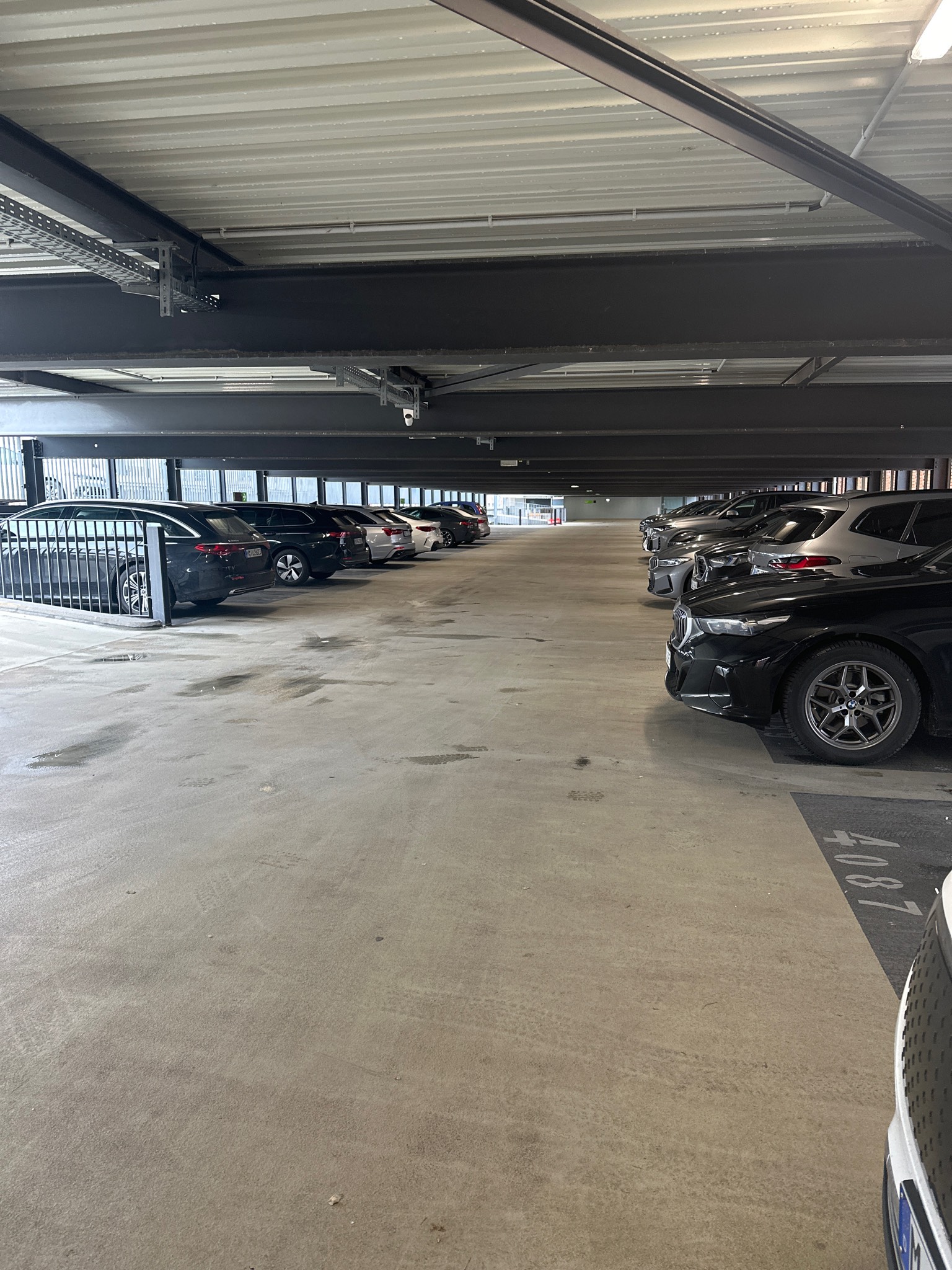 SIXT Autovermietung Wiesbaden Zentrum/Hauptbahnhof, Bahnhofsplatz 3, Lilien-Carre in Wiesbaden