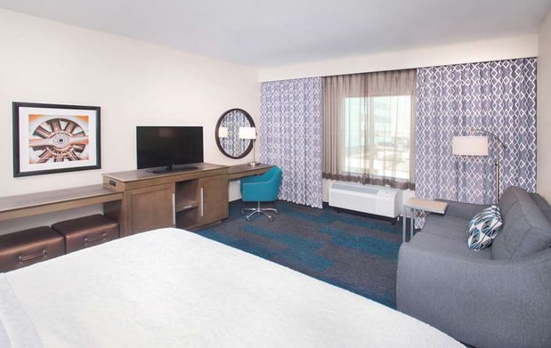 Images Hampton Inn & Suites LAX El Segundo
