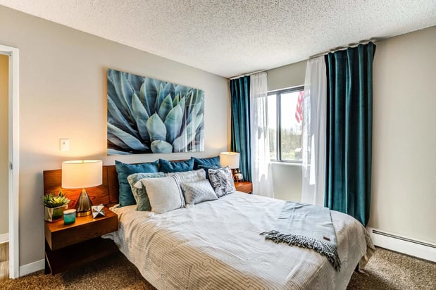 Images ReNew at Neill Lake