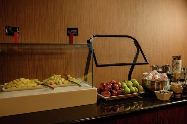 Images Embassy Suites by Hilton Minneapolis North