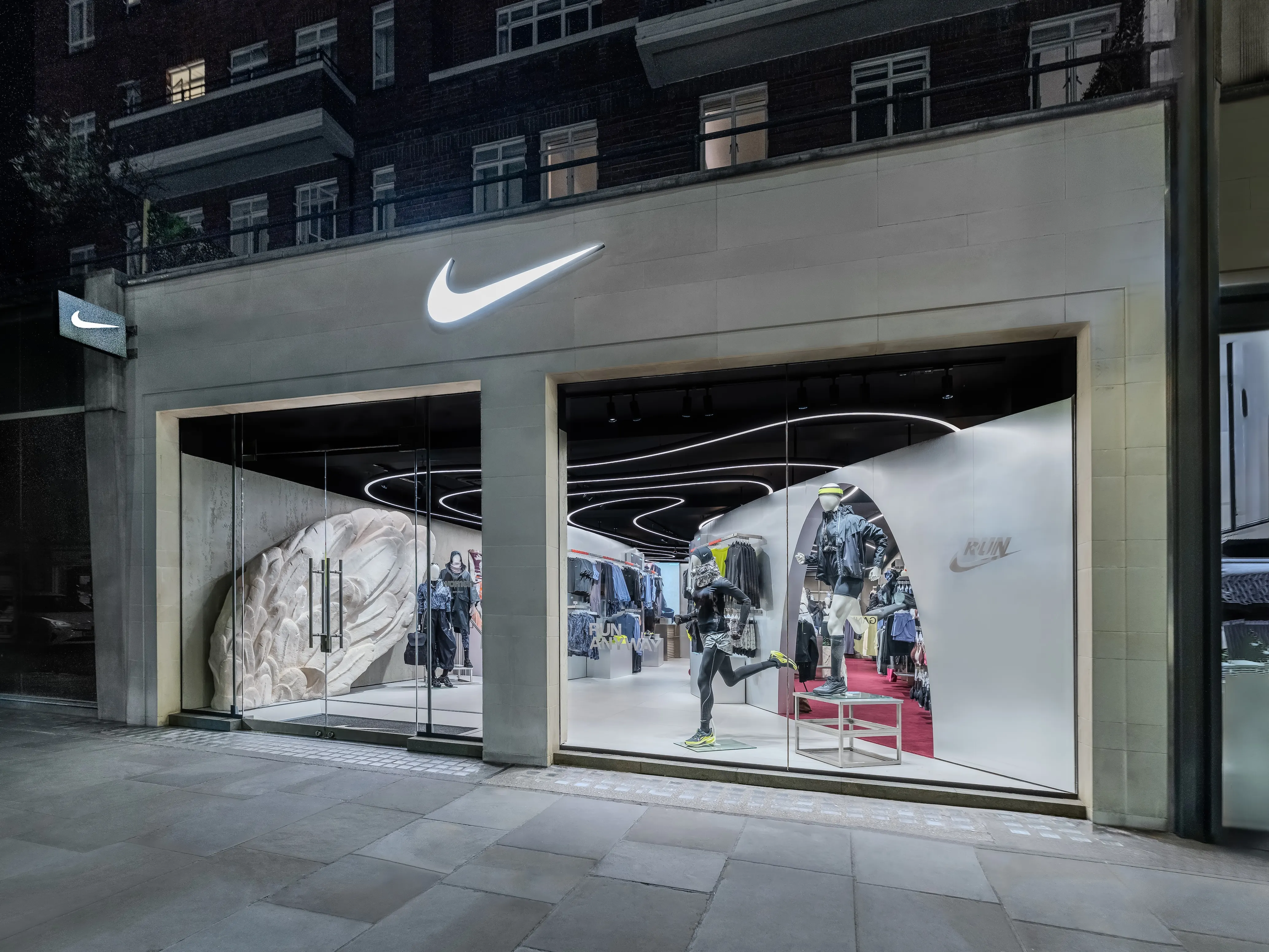 Images Nike Women King's Road