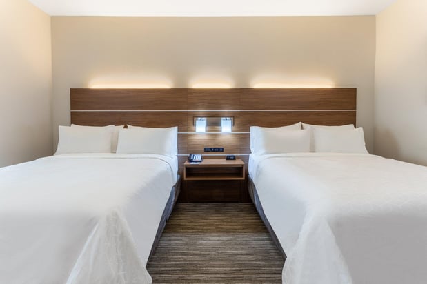 Images Holiday Inn Express & Suites Kearney by IHG