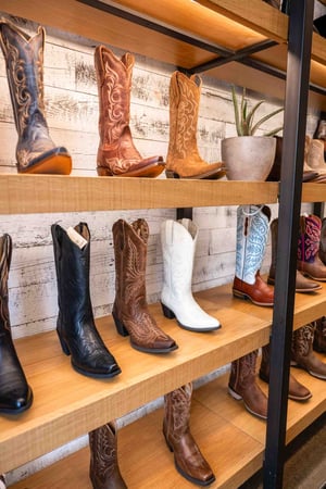 Images Ariat Brand Shop