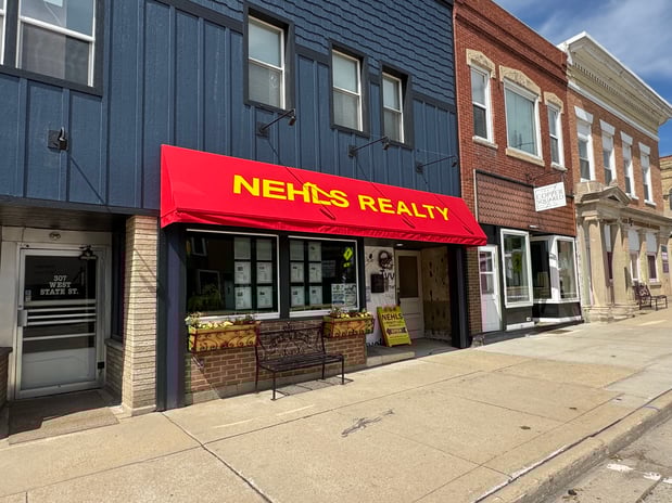 Images Fond Du Lac Tent and Awning