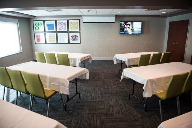 Images Holiday Inn Express & Suites Lexington-Downtown/University by IHG
