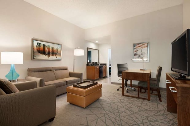 Images Embassy Suites by Hilton Brea North Orange County