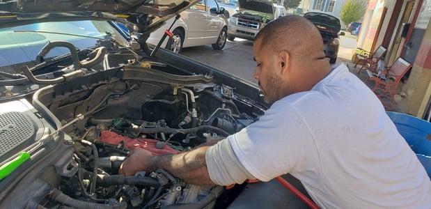 Images Tony's International Car Care