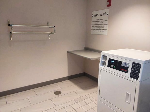 Images Holiday Inn Express & Suites Antigo by IHG