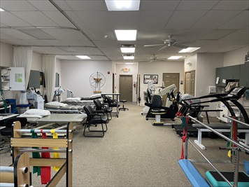 Images Select Physical Therapy - Weeki Wachee
