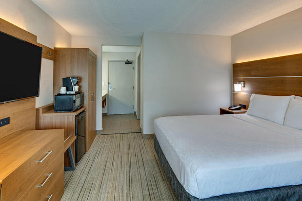 Images Holiday Inn Express Nashville W I40/Whitebridge Rd by IHG