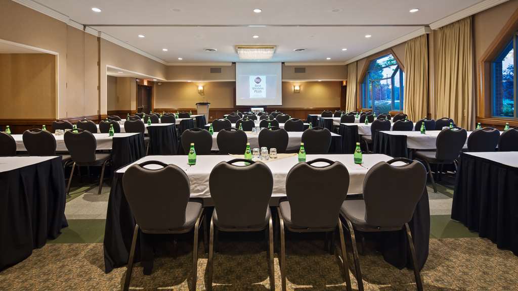 Meeting Space Best Western Plus Lamplighter Inn & Conference Centre London (519)681-7151