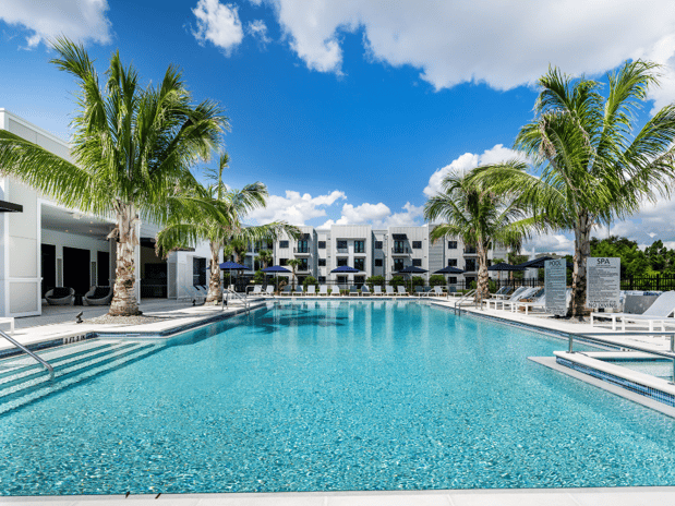Images Marquee Square Apartments