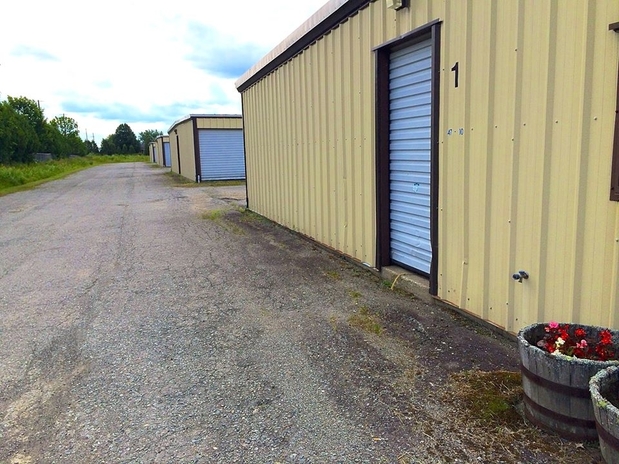 Images Econo-Storage Of Maine