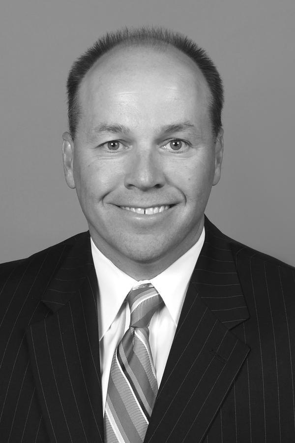 Edward Jones - Financial Advisor: Patrick D Shellenberg, AAMS™ Louisville (502)897-2560