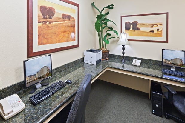 Images Candlewood Suites Wichita Falls @ Maurine St. by IHG