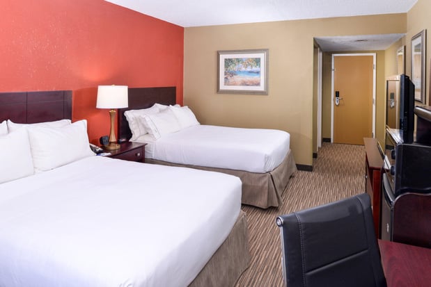 Images Holiday Inn Express Clearwater East - Icot Center by IHG