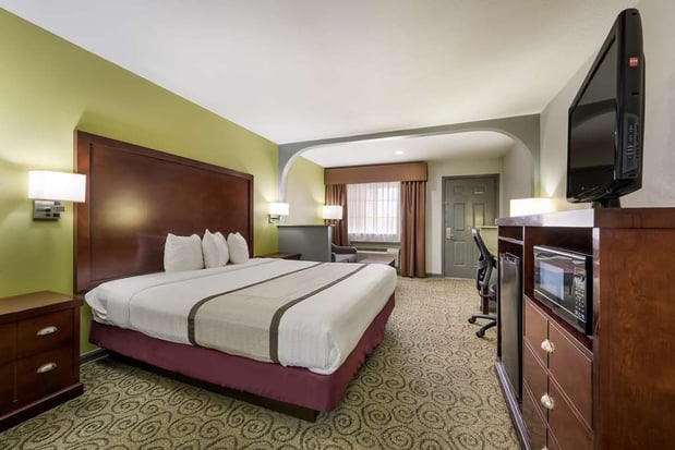 Images SureStay by Best Western Deer Park