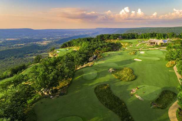 Images Cloudland at McLemore Resort Lookout Mountain, Curio by Hilton