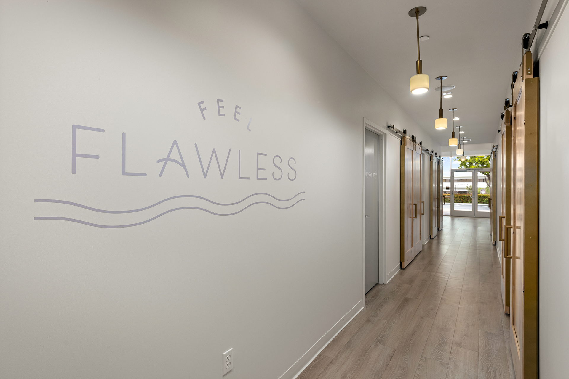 SUGARED + BRONZED Huntington Beach feel flawless hallway