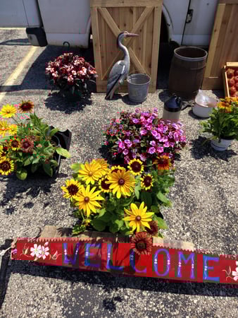 Images Rossi's Flea Market