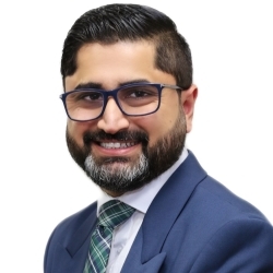 Images Sumair Qureshi - TD Financial Planner