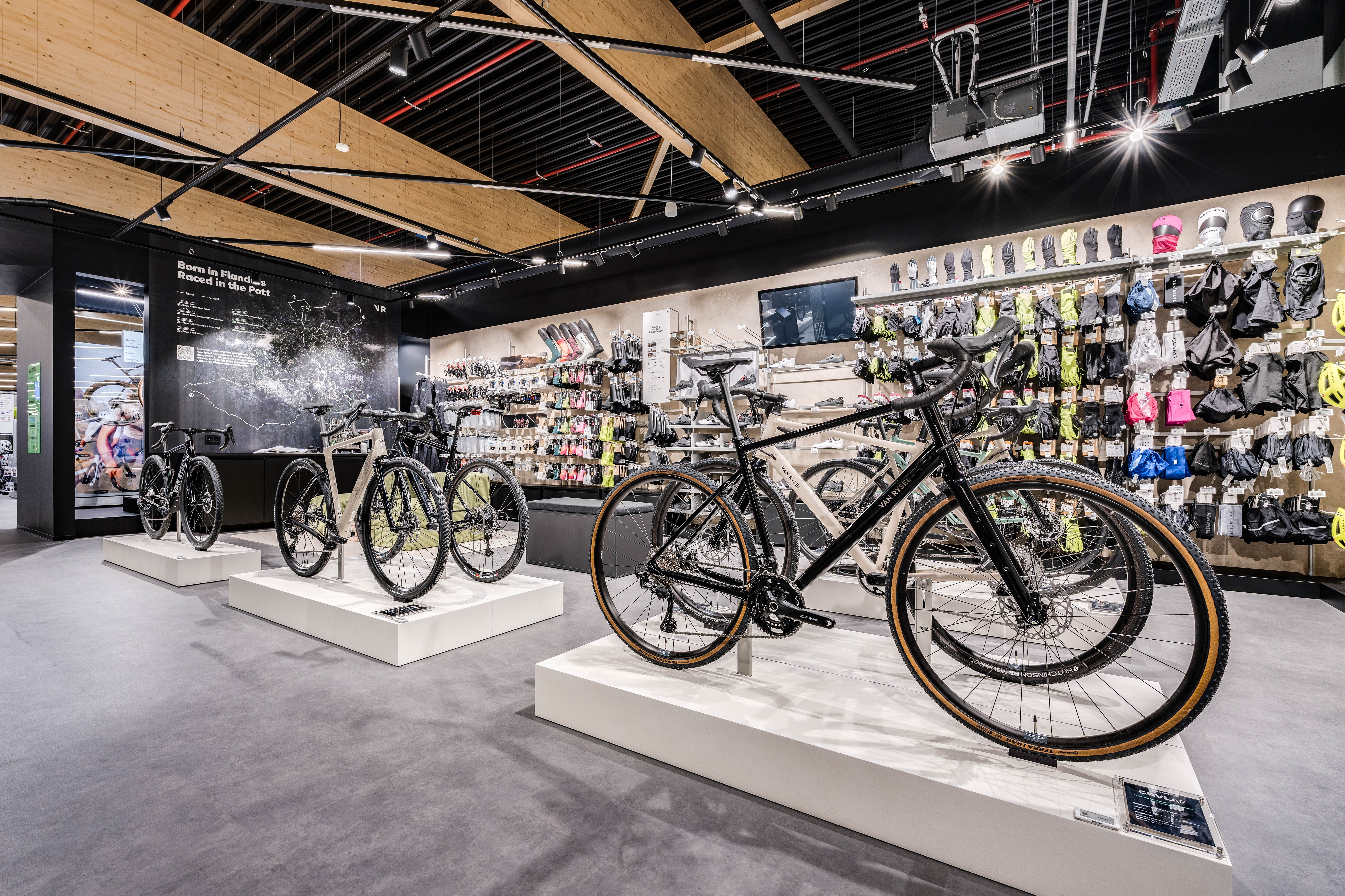 VAN RYSEL Brand Experience Shop, Brammenring 2 in Oberhausen