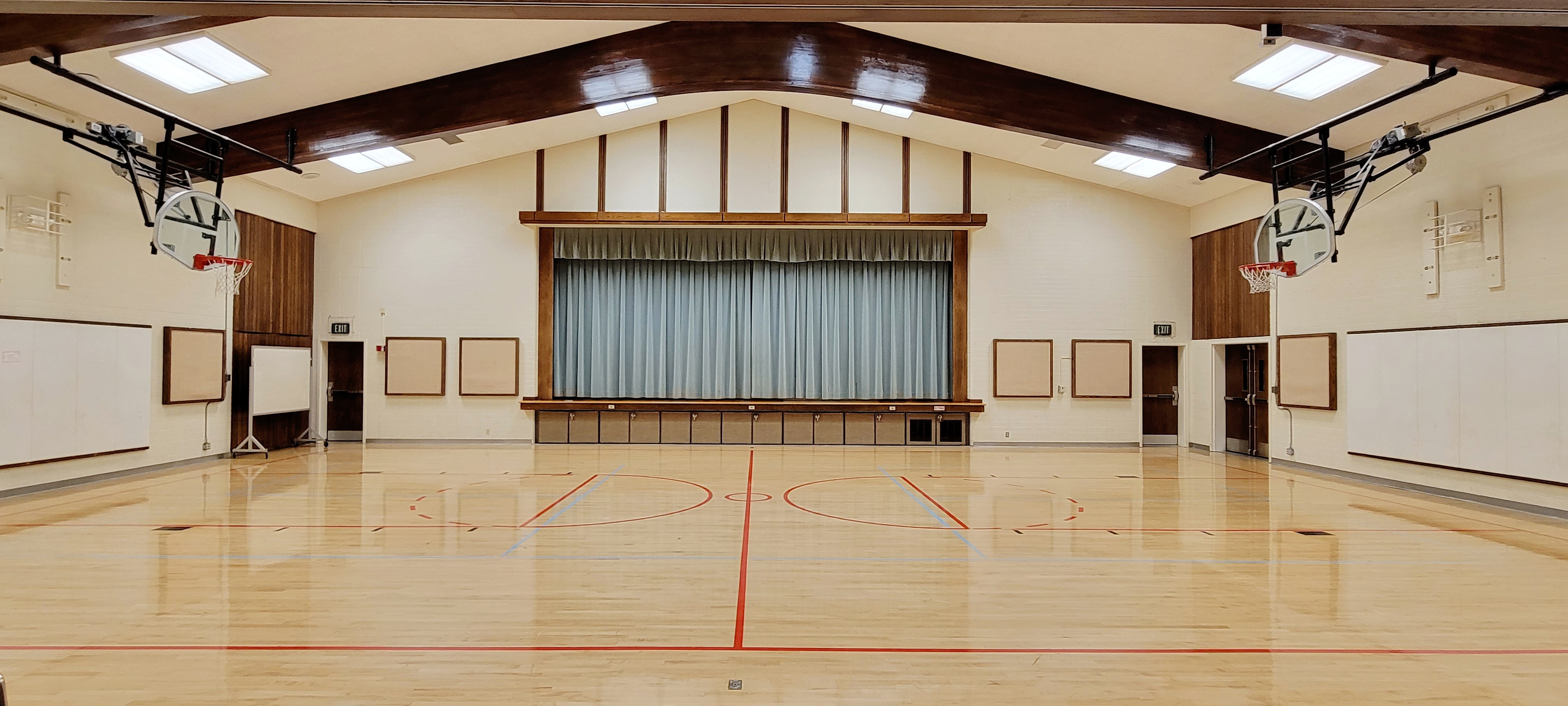 Lakeridge Building gym of The Church of Jesus Christ of Latter-day Saints in Lake Oswego, Oregon