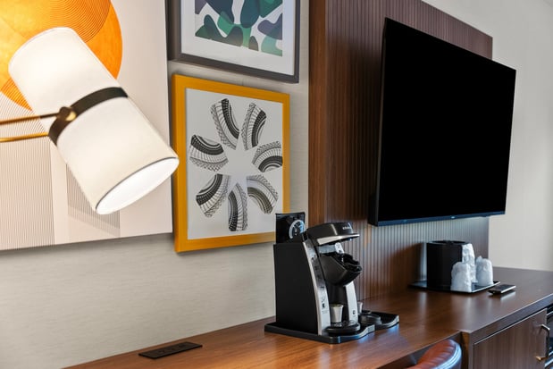 Images Holiday Inn Niagara Falls State Park Entry by IHG